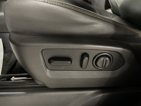 Used 2020 GMC Sierra 1500 AT4 w/ AT4 Premium Package image 14