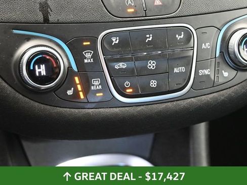 Used 2024 Chevrolet Malibu LT image 29