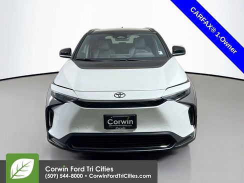 Used 2025 Toyota bZ4X Nightshade image 4