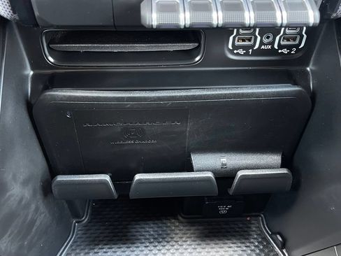Used 2021 RAM 1500 Limited AWD/4WD image 34