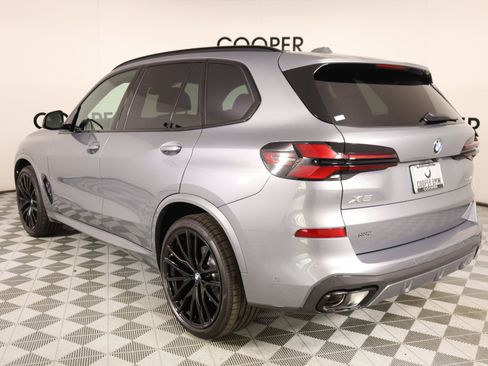New 2026 BMW X5 xDrive40i w/ M Sport Package AWD/4WD image 24