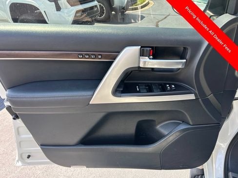 Used 2021 Toyota Land Cruiser AWD/4WD image 4