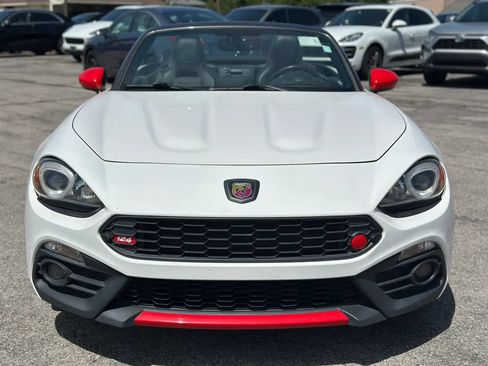Used 2020 FIAT 124 Spider Abarth w/ Convenience Group RWD image 3