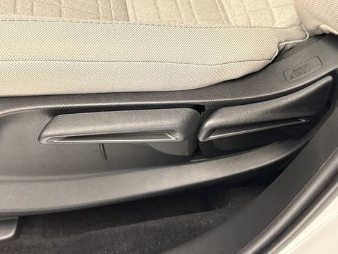 New 2026 Honda HR-V LX image 20