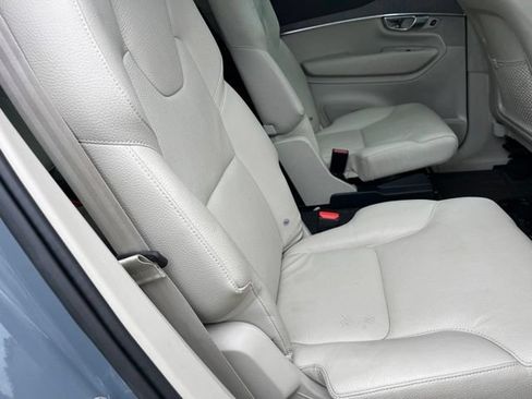 Used 2023 Volvo XC90 B6 Plus w/ Protection Package AWD/4WD image 12