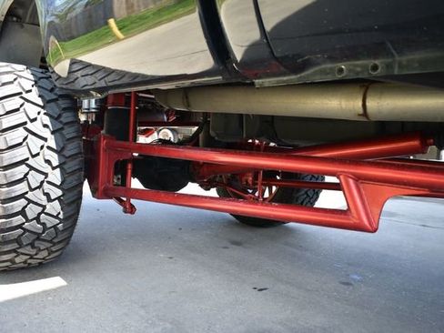 Used 2015 Ford F350 Platinum w/ FX4 Off-Road Package image 25