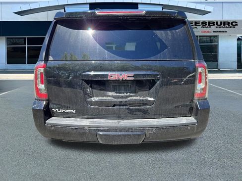 Used 2017 GMC Yukon SLT AWD/4WD image 6