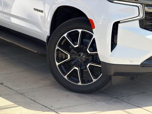 Used 2021 Chevrolet Tahoe RST w/ Luxury Package AWD/4WD image 10