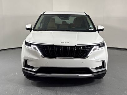 Used 2024 Kia Carnival EX