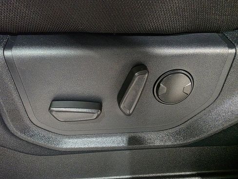 Used 2020 Ford F150 XLT w/ Equipment Group 302A Luxury image 19