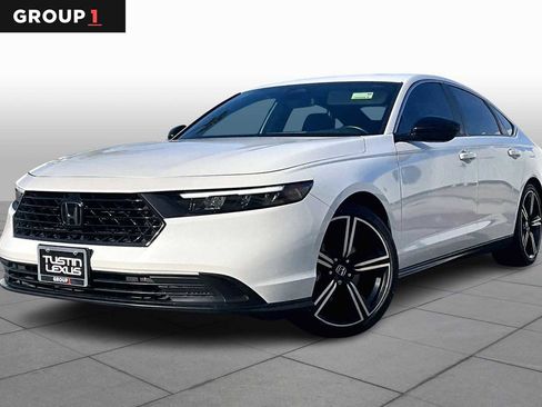 Used 2024 Honda Accord Sport image 1