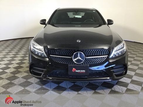 Used 2019 Mercedes-Benz C 300 4MATIC Sedan image 2