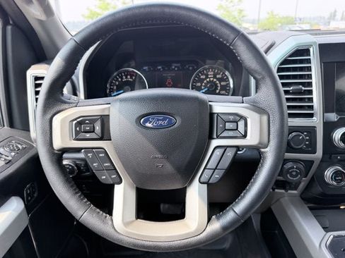 Used 2016 Ford F150 Lariat w/ Equipment Group 502A Luxury AWD/4WD image 14