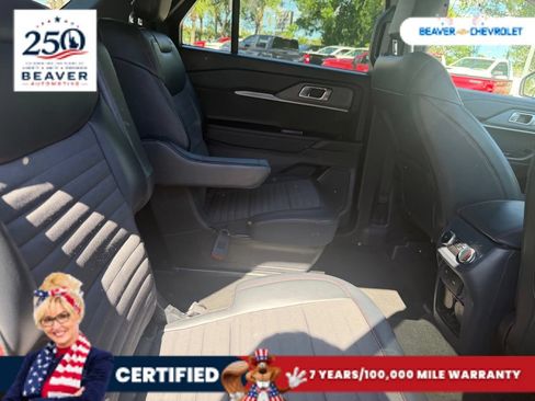 Used 2025 Ford Explorer ST-Line AWD/4WD image 10