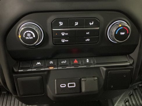 Used 2022 Chevrolet Silverado 1500 W/T w/ WT Value Package image 17