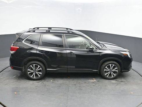 Used 2022 Subaru Forester Limited image 33