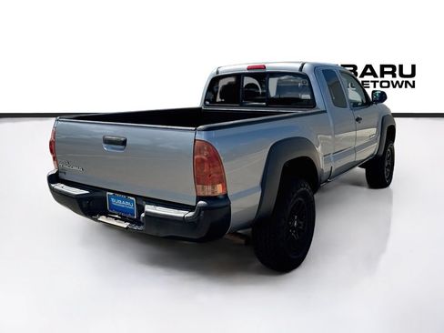 Used 2014 Toyota Tacoma 4x4 Access Cab w/ Convenience Package image 7