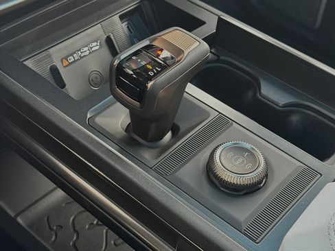 New 2025 GMC Hummer EV 3X w/ Battery Pack, 24 Module Pack image 19