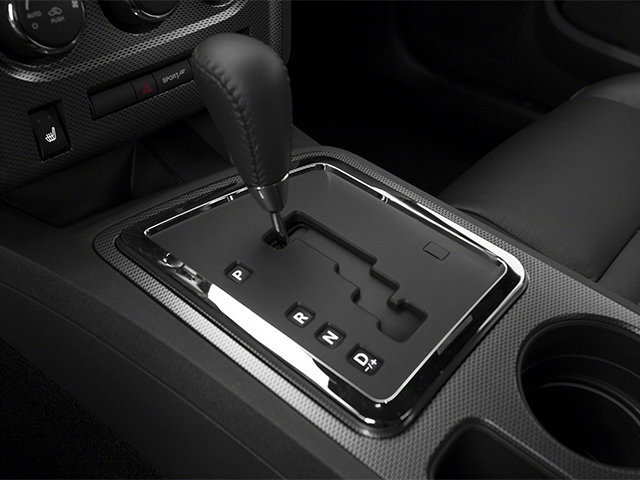 Used 2013 Dodge Challenger R/T RWD image 13