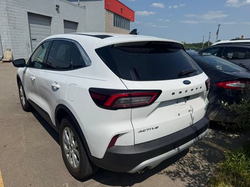 Used 2023 Ford Escape Active AWD/4WD image 6