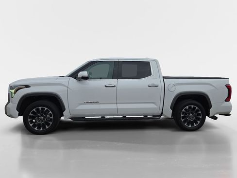 Used 2022 Toyota Tundra Limited image 2