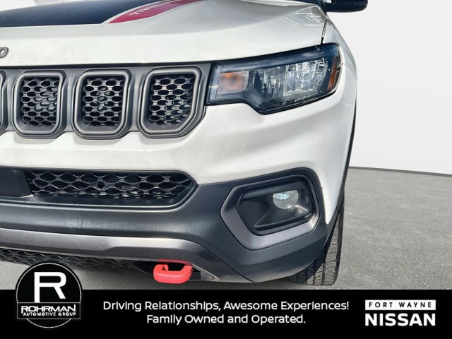 Used 2023 Jeep Compass Trailhawk w/ Sun and Sound Group AWD/4WD image 37