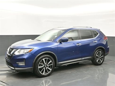 Used 2020 Nissan Rogue SL w/ Premium Package image 2