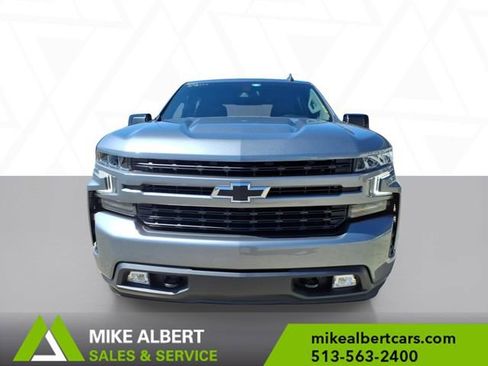 Used 2021 Chevrolet Silverado 1500 RST w/ Convenience Package II image 2