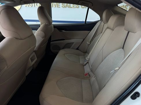 Used 2018 Toyota Camry LE w/ Protection Package (Q2) FWD image 21
