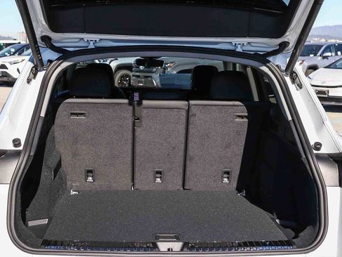 New 2025 Audi Q5 Premium Plus image 36