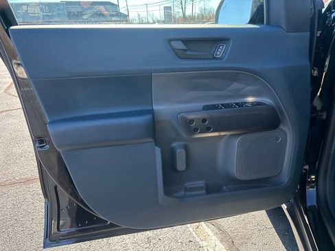 Used 2023 Ford Maverick XLT w/ Equipment Group 300A Standard image 18