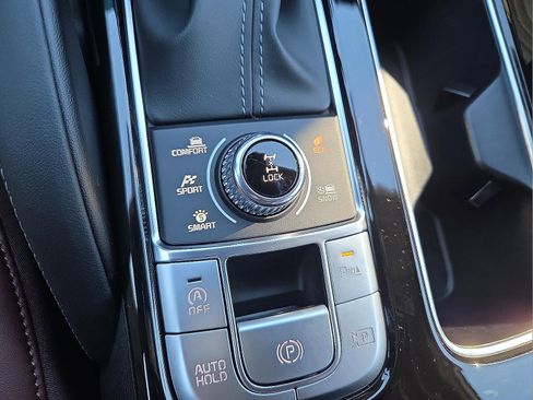 Used 2025 Kia Telluride SX Prestige image 21