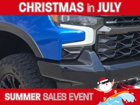 Used 2022 Chevrolet Silverado 1500 ZR2 w/ Technology Package AWD/4WD image 9