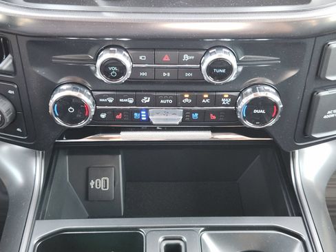 New 2026 Ford F150 Lariat w/ Equipment Group 501A Mid AWD/4WD image 19