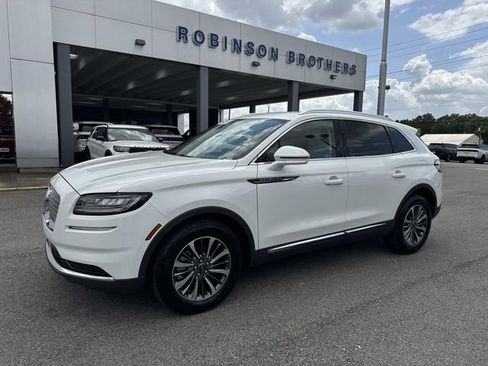 Certified 2023 Lincoln Nautilus AWD w/ Premium Package image 1