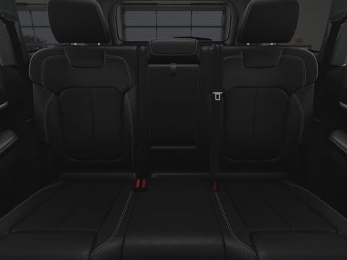 New 2025 Jeep Grand Cherokee Limited w/ Luxury Tech Group II image 10