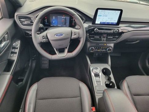 Used 2025 Ford Escape ST-Line w/ Cold Weather Package image 12