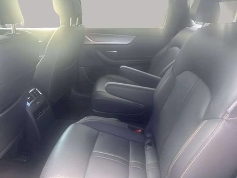 Used 2024 MAZDA CX-90 3.3 Turbo w/ Premium Package AWD/4WD image 9