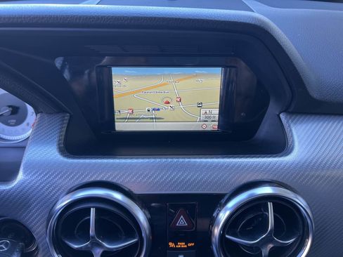 Used 2014 Mercedes-Benz GLK 350 2WD image 11