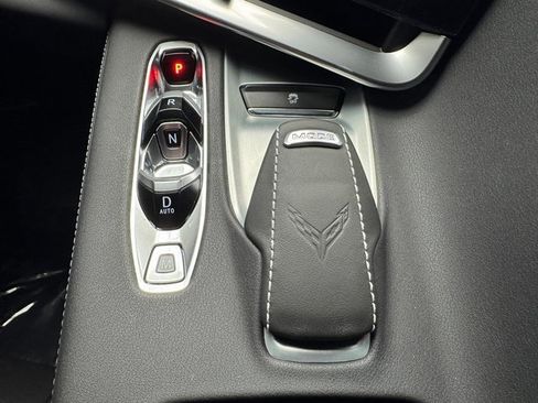 Used 2025 Chevrolet Corvette Stingray Coupe image 19