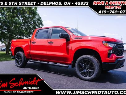 New 2025 Chevrolet Silverado 1500 Custom Trail Boss w/ Turbomax Blackout Package