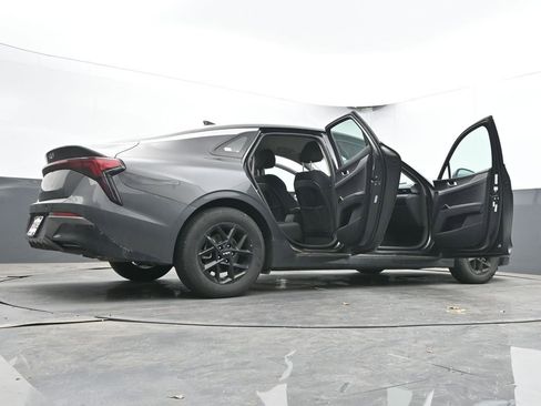 Used 2025 Kia K5 LXS FWD image 73