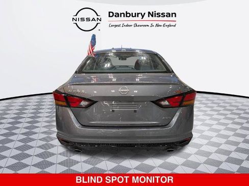 Certified 2025 Nissan Altima 2.5 SR AWD/4WD image 5