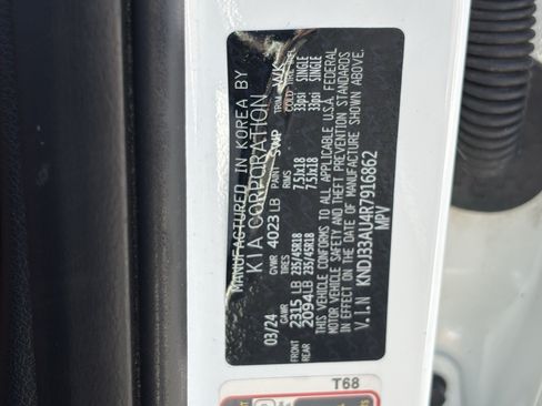 Certified 2024 Kia Soul EX w/ Option Group 015 FWD image 30