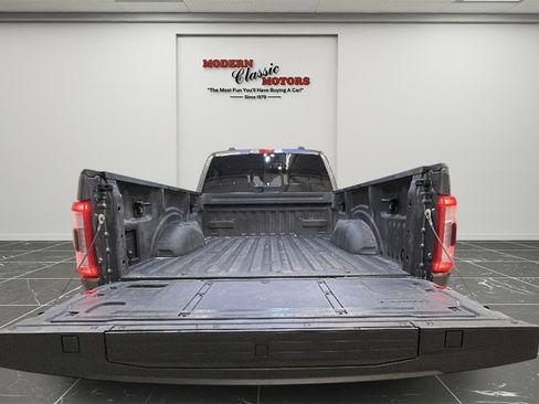 Used 2023 Ford F150 Platinum image 16