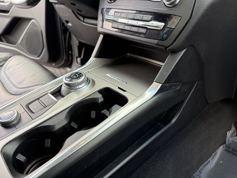 Certified 2020 Ford Explorer ST w/ Premium Technology Package image 16