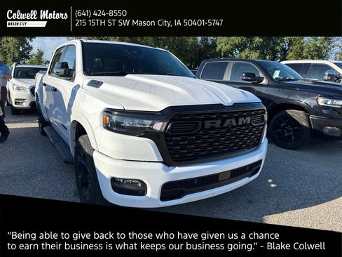 Used 2025 RAM 1500 Big Horn AWD/4WD image 1