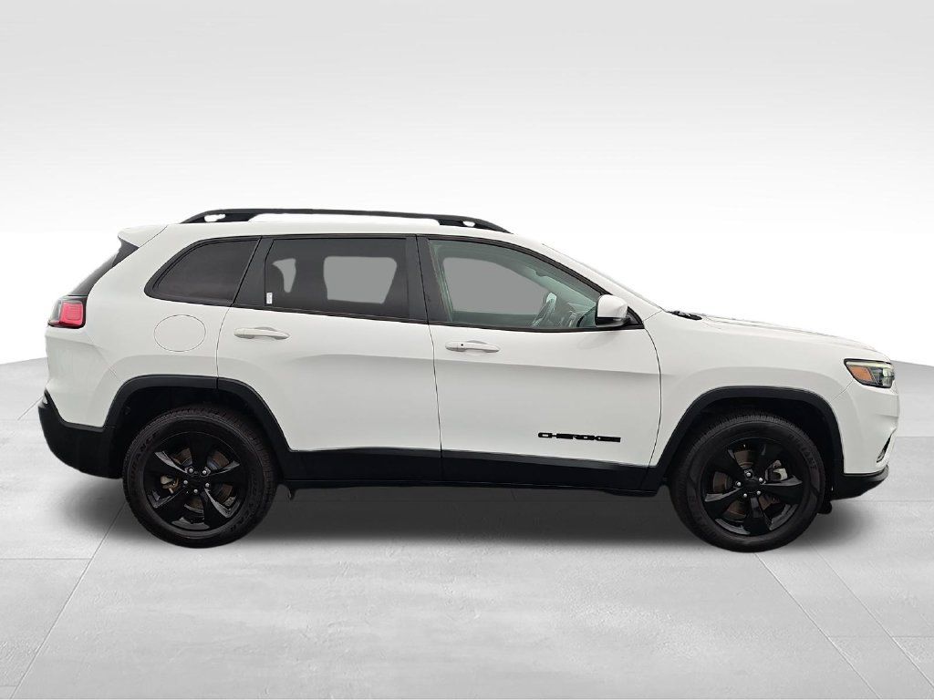 Used 2020 Jeep Cherokee Latitude Plus AWD/4WD image 6