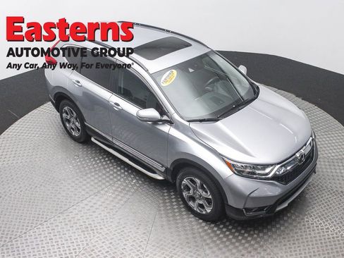 Used 2017 Honda CR-V Touring image 3
