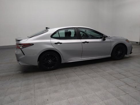 Used 2021 Toyota Camry SE w/ Convenience Package image 10